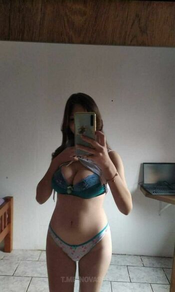 Full leaked Novinhas peitudas page private onlyfans photo