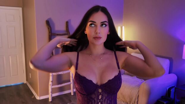 Full leaked Olivia mae private onlyfans photo