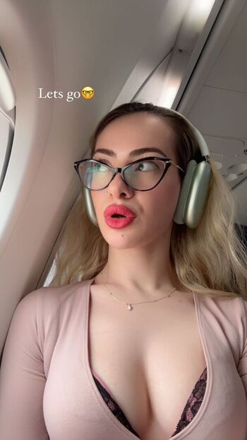Full leaked Oznur guven private onlyfans photo