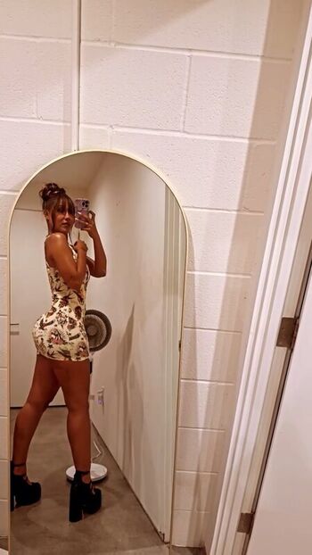 Full leaked Parker mckenna posey page private onlyfans photo