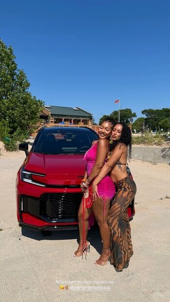 Full leaked Parker mckenna posey page private onlyfans photo