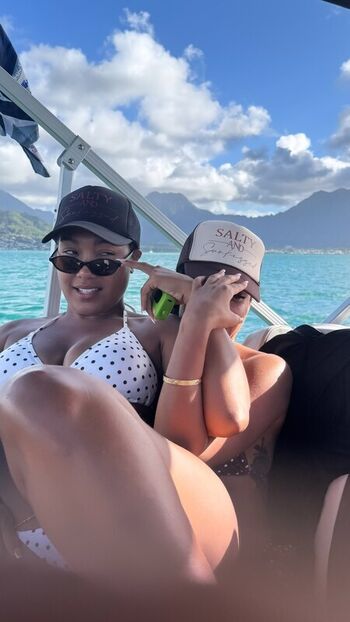Full leaked Parker mckenna posey page private onlyfans photo