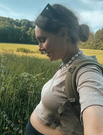 Sabrina Outdoor