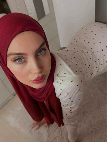Full leaked Sariikubraa page private onlyfans photo