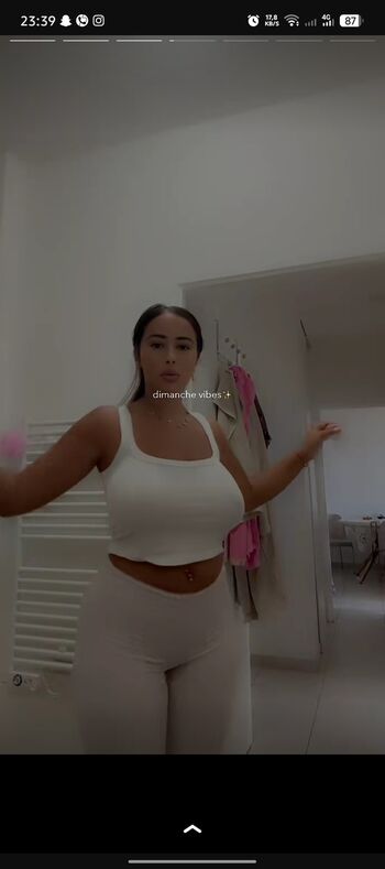 Full leaked Shainaaa page private onlyfans photo