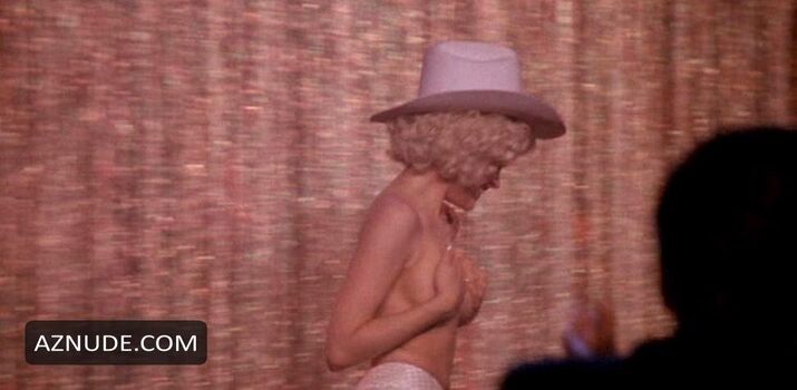 Sherilyn Fenn