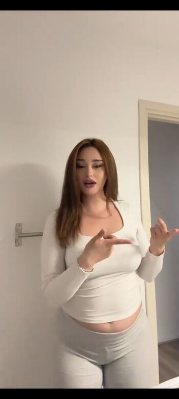 Full leaked Shirooai page private onlyfans photo