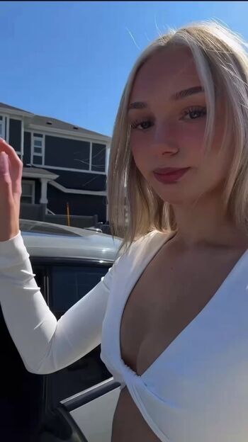 Full leaked Lauren southern/ private onlyfans photo
