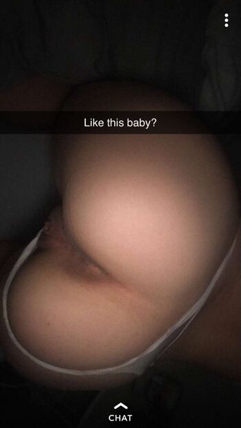 Full leaked Emily ratajkowski / private onlyfans photo