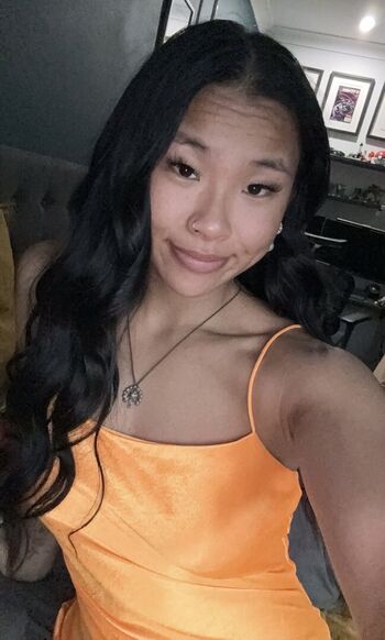 Full leaked Mackenziescott/ private onlyfans photo