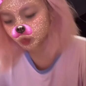 Full leaked Emma liu/ private onlyfans photo