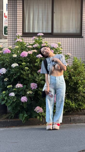 Full leaked Goldiva/ private onlyfans photo