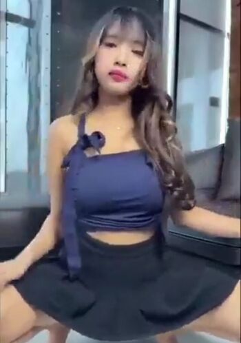 Full leaked Cristy ren / private onlyfans photo