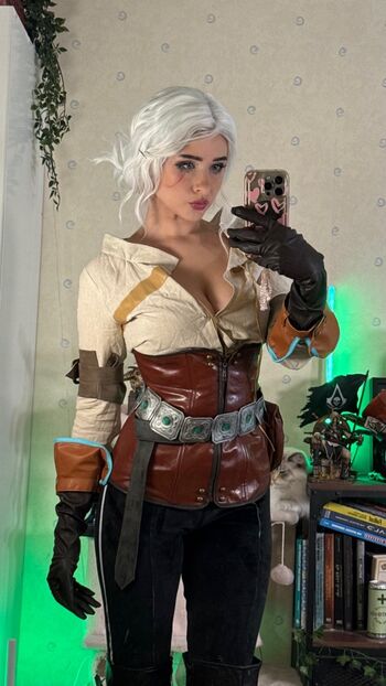 Full leaked Yaboielina private onlyfans photo