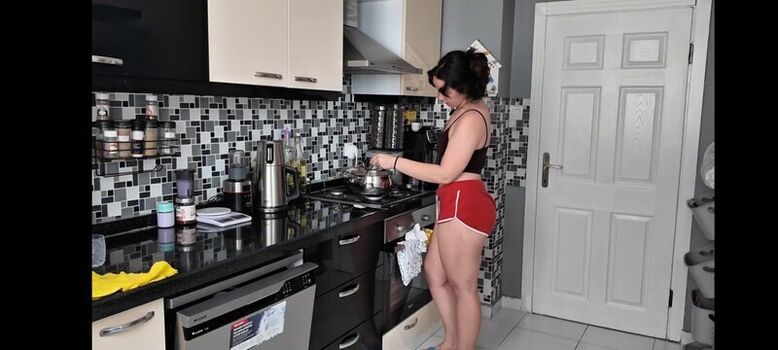 Full leaked Yagmur simsek page private onlyfans photo