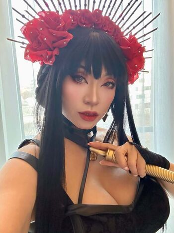 Yaya Han